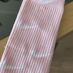 Calcetas nike color piel