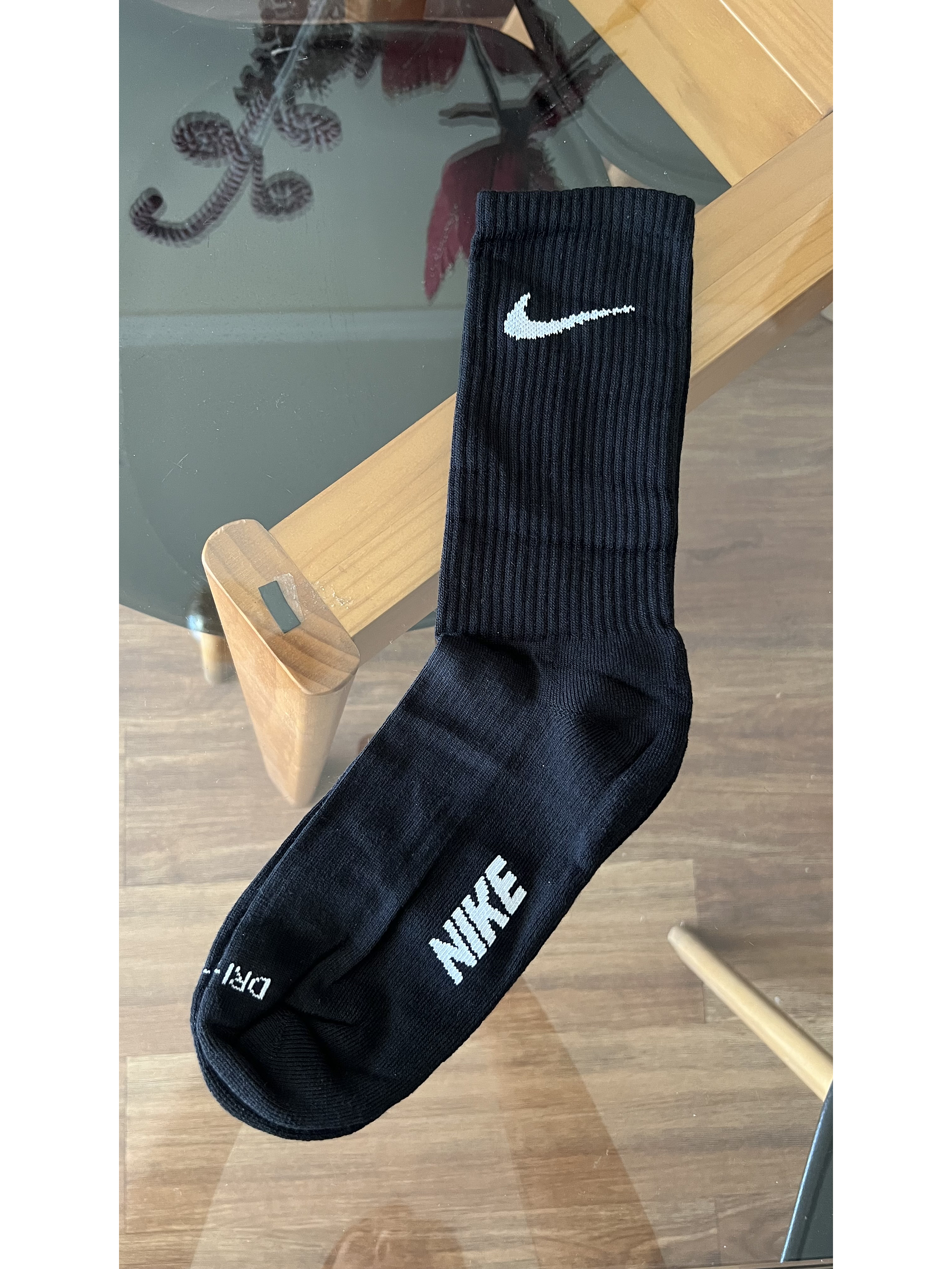 calcetas nike negras logo blanco 2