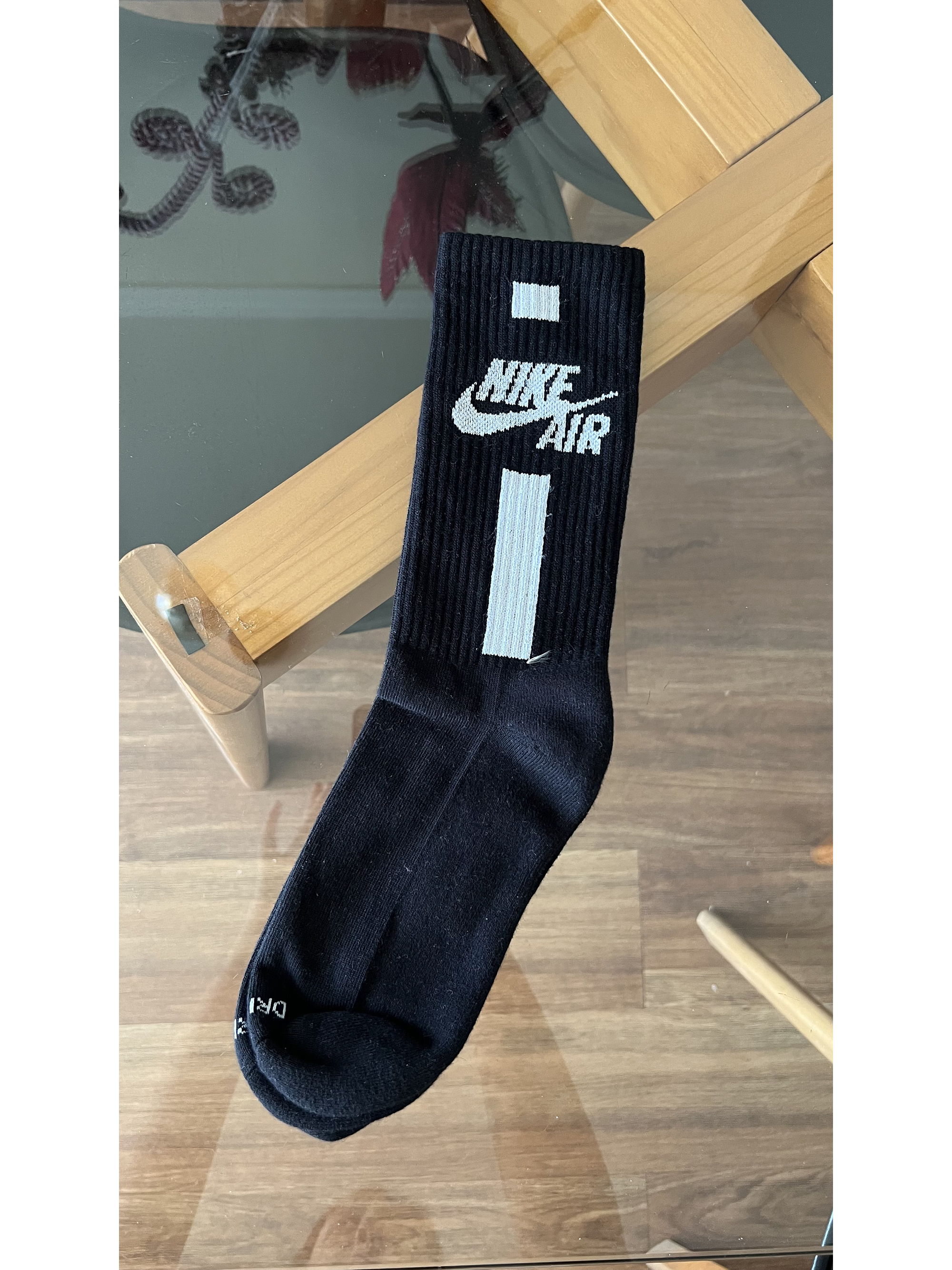 Calcetas nike air negras logo blanco 2