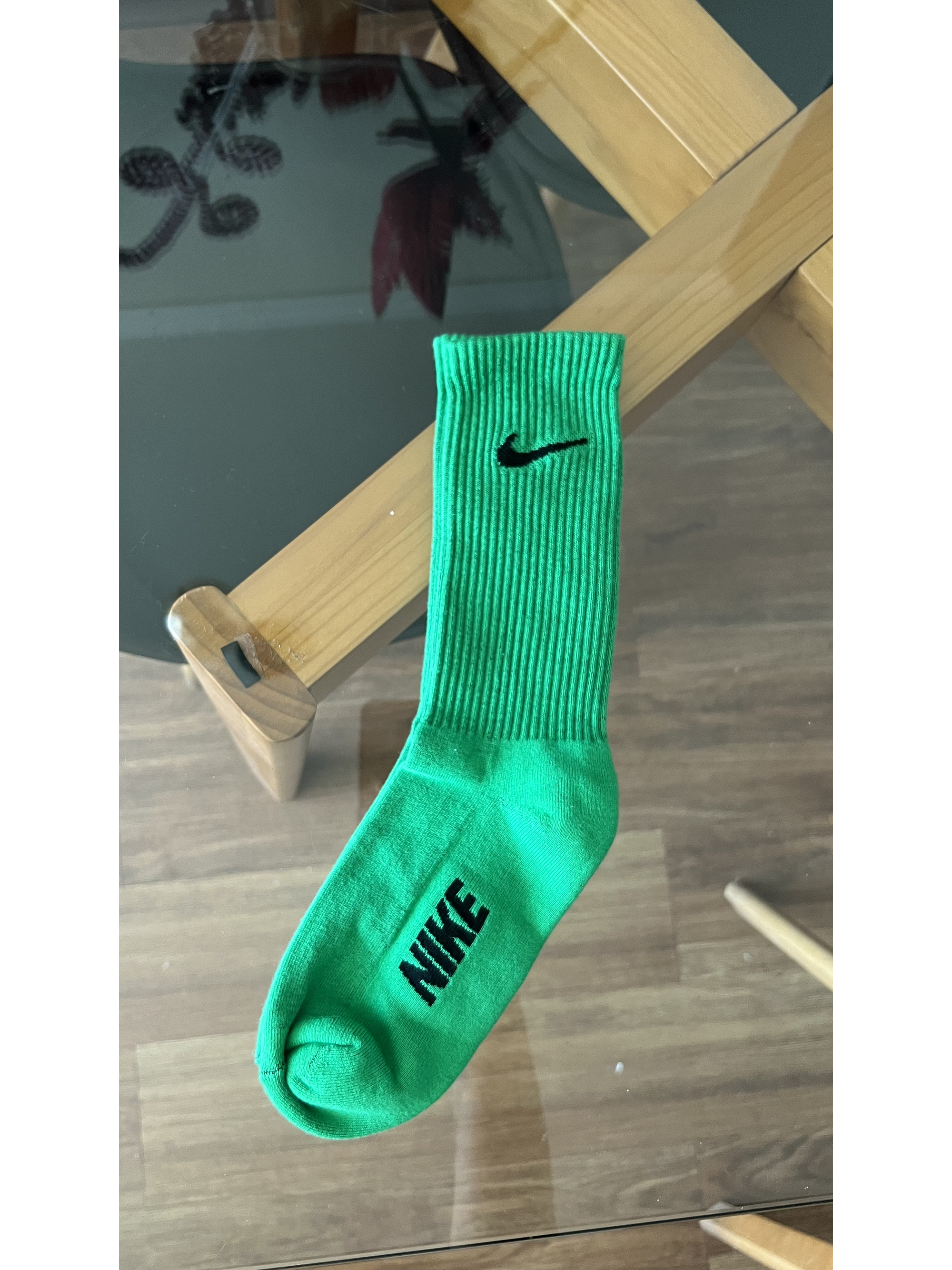 Calcetas nike verde pasto logp negro 2