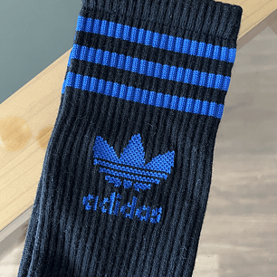 Calcetas adidas negras logo azul