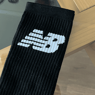 Calectas NB negras logo blanco