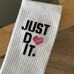 Calcetas just do it corazón