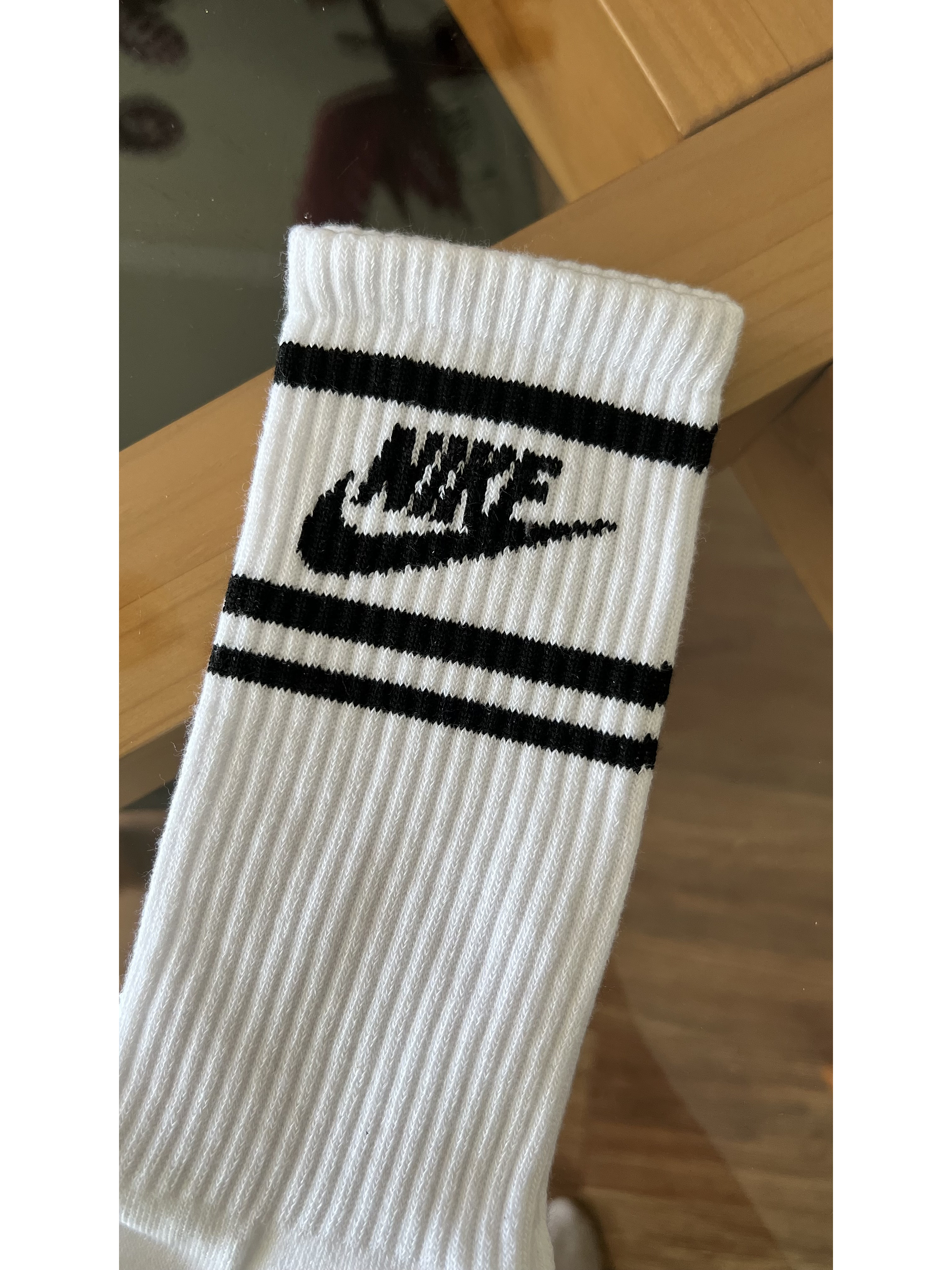 Calcetas nike blancas y negro 1