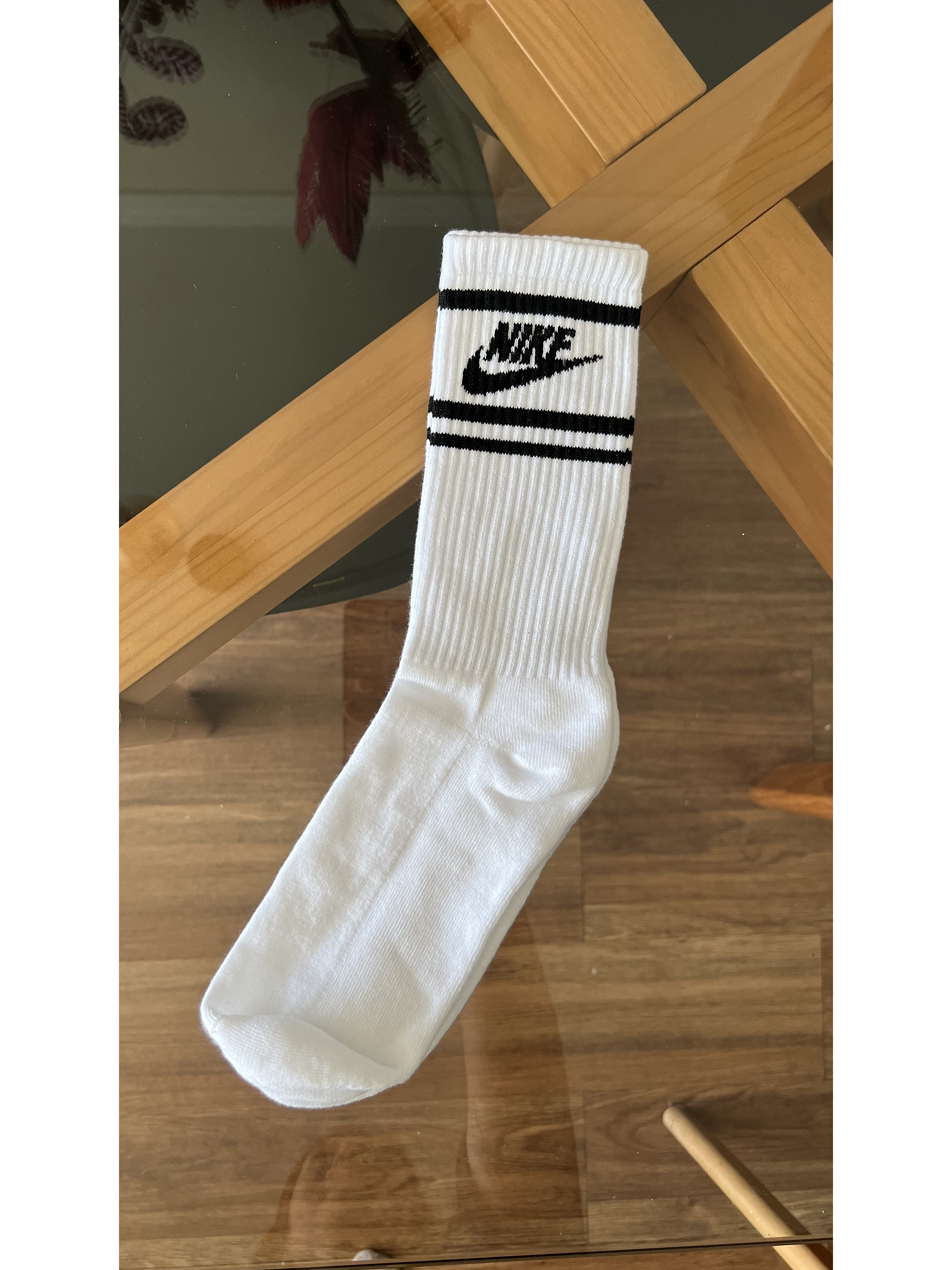 Calcetas nike blancas y negro 2