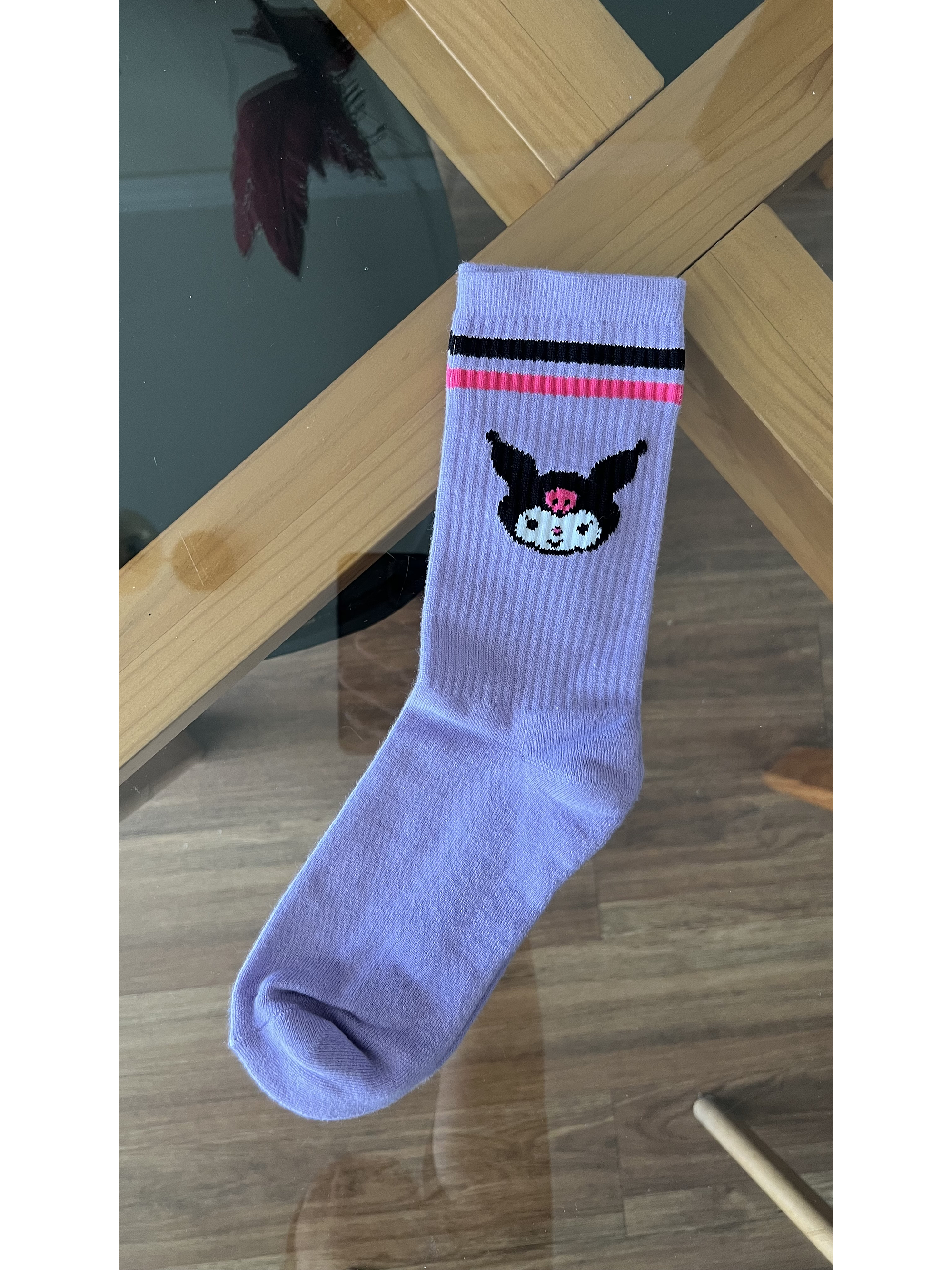 Calcetas kuromi cara 2