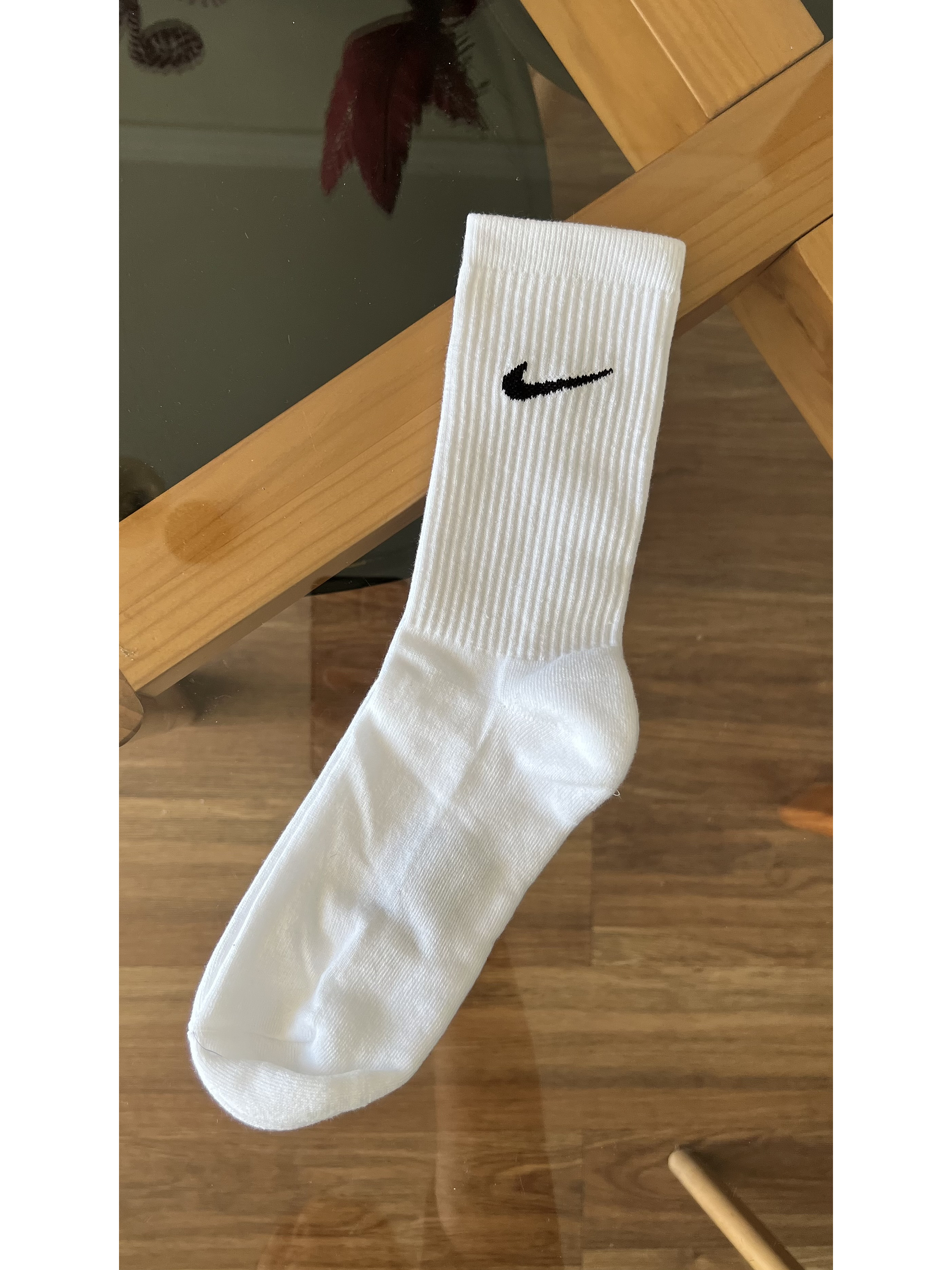 Calcetas nike blancas logo negro 2