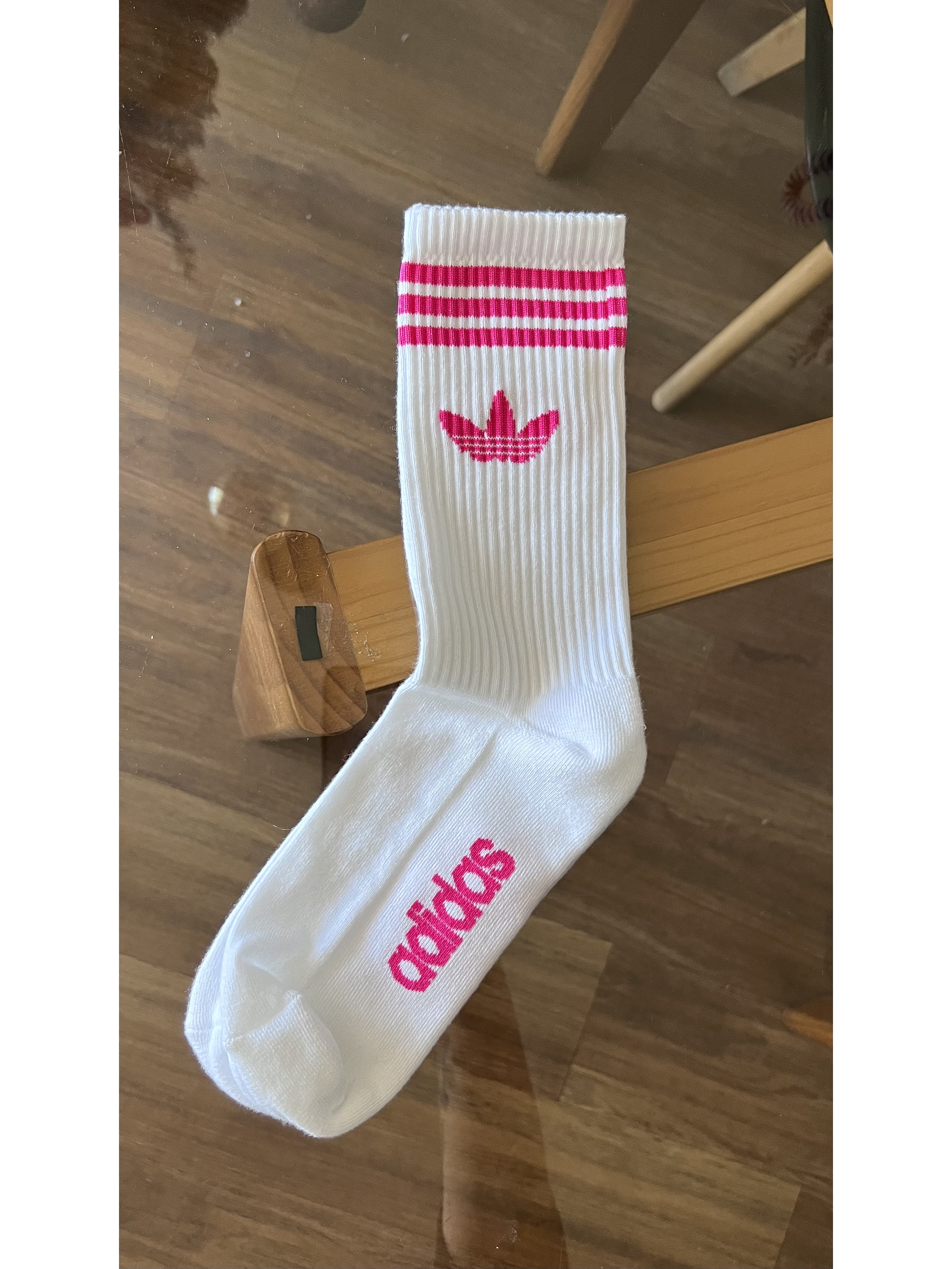 Calcetas adidas logo fucsia 2