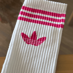Calcetas adidas logo fucsia