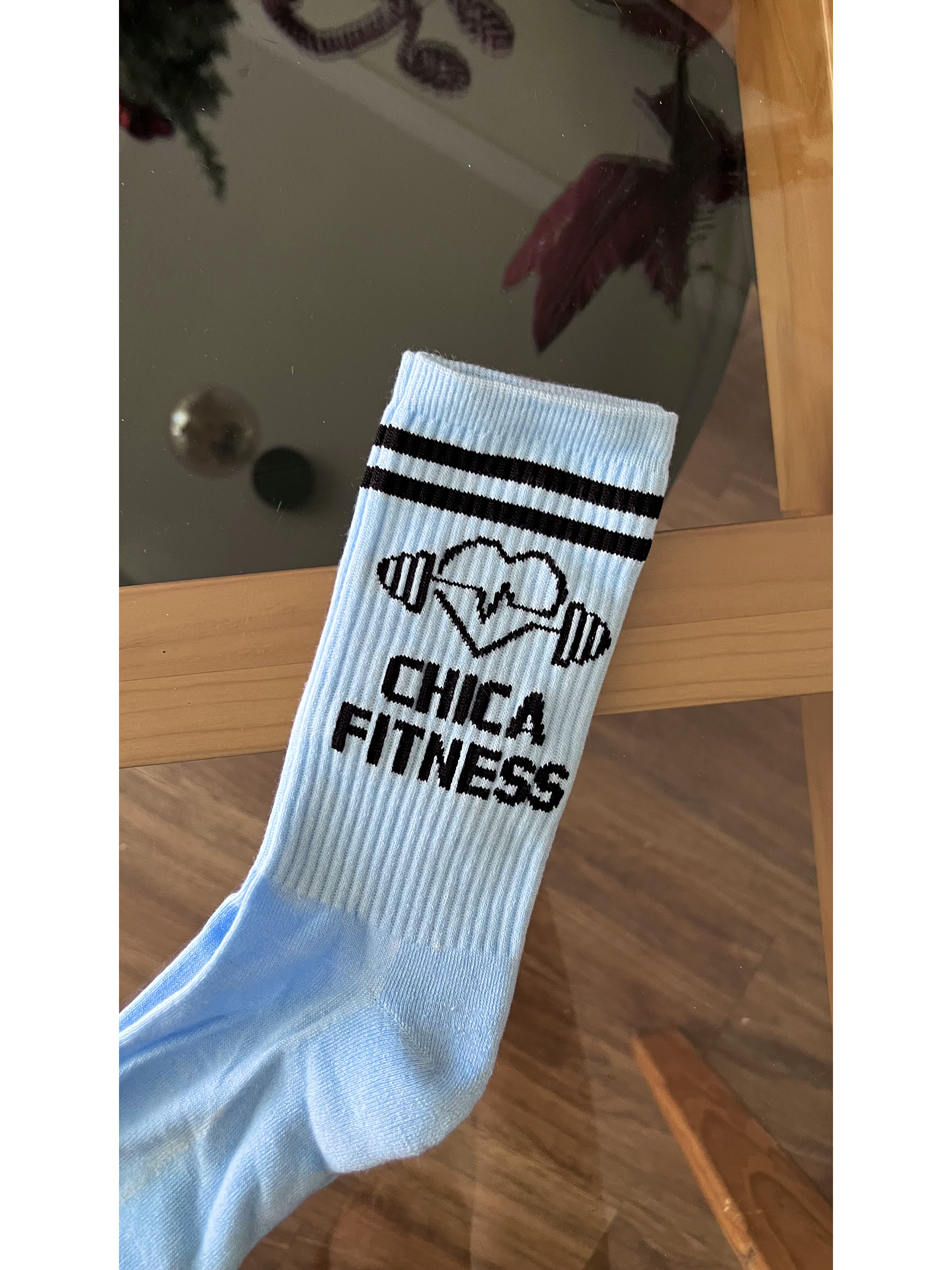 Calcetas chica fitness celestes 1