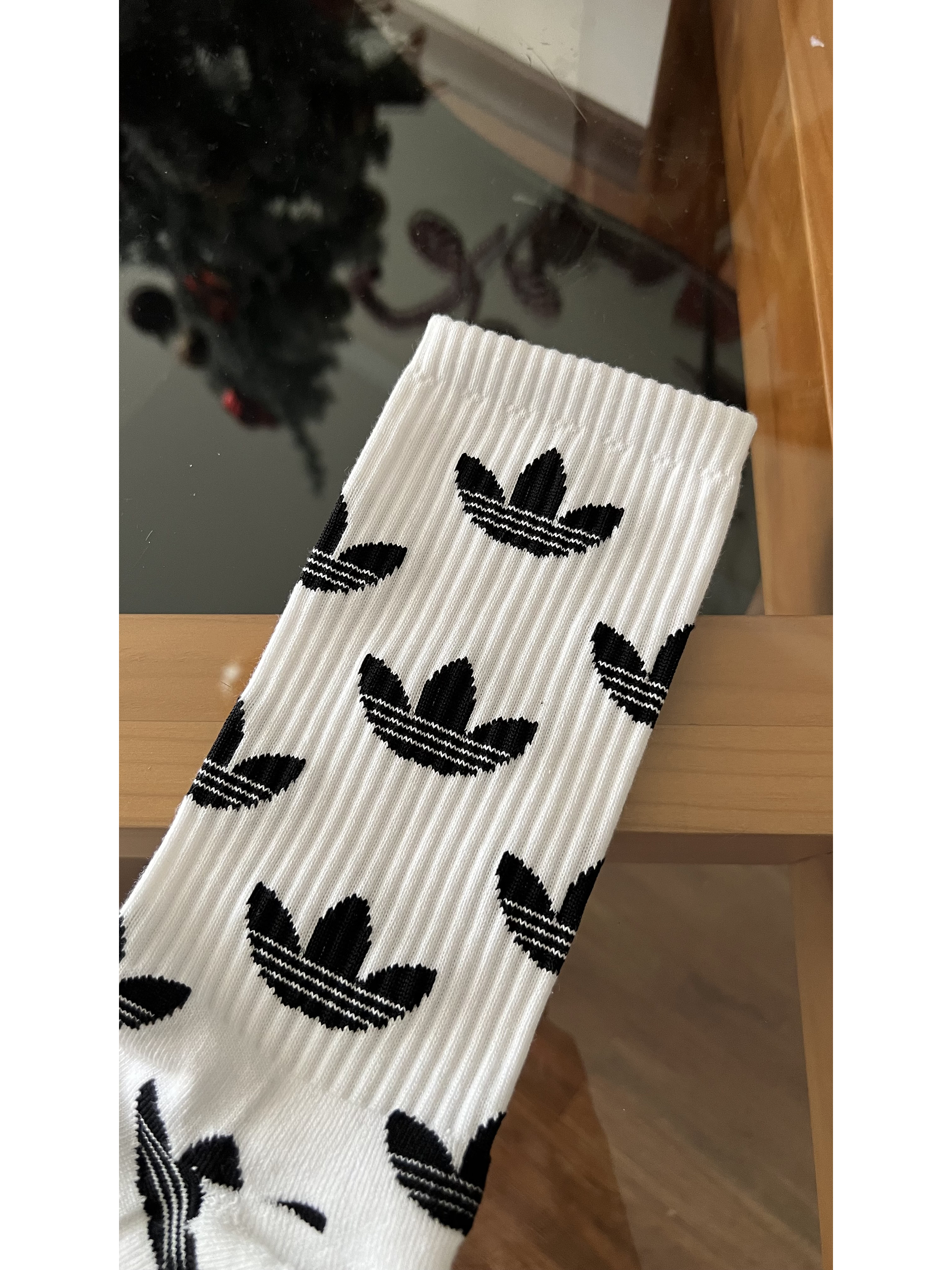 Calcetas adidas logos negros 1