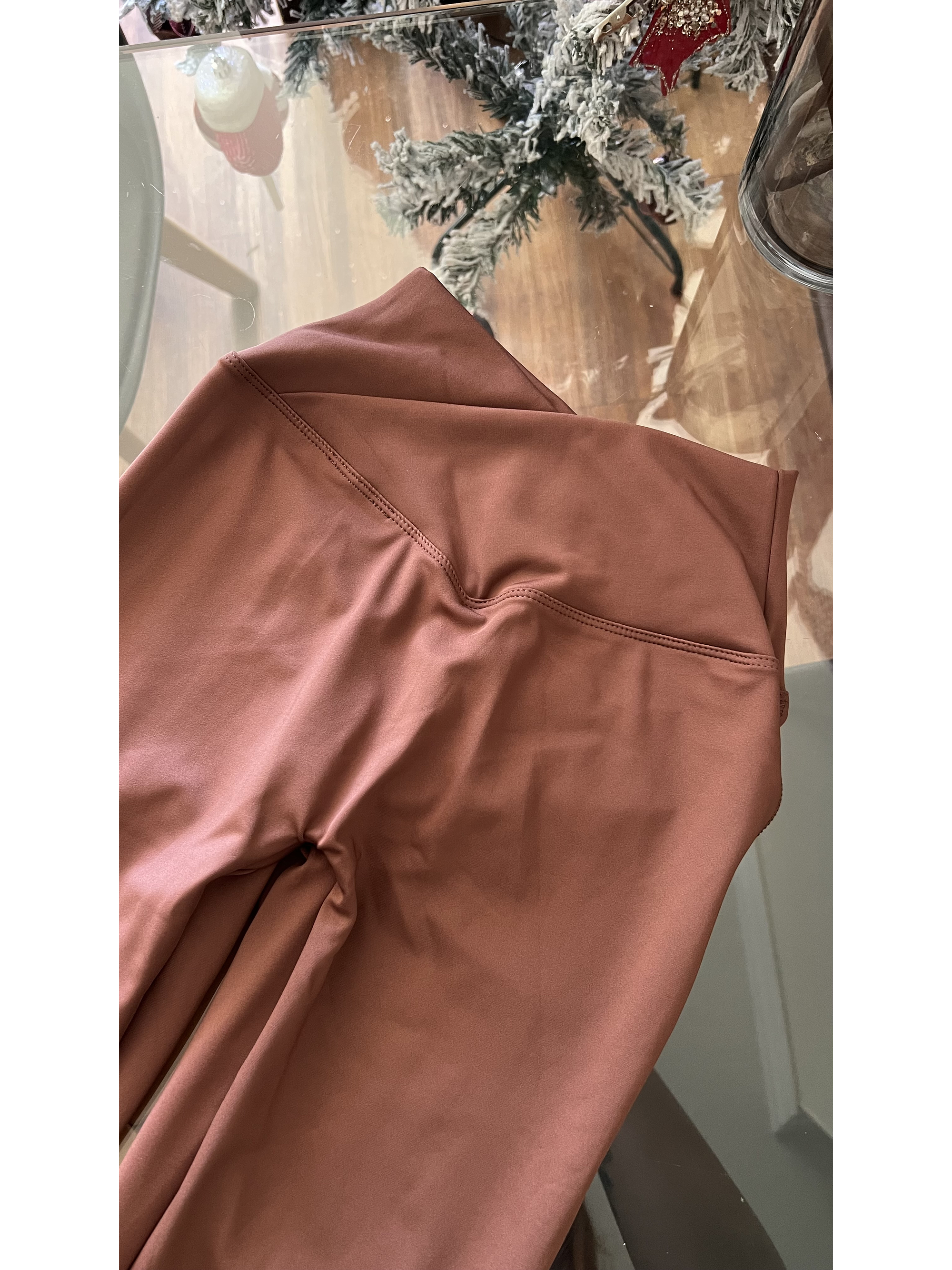 Calza push up sin costura delantera 4