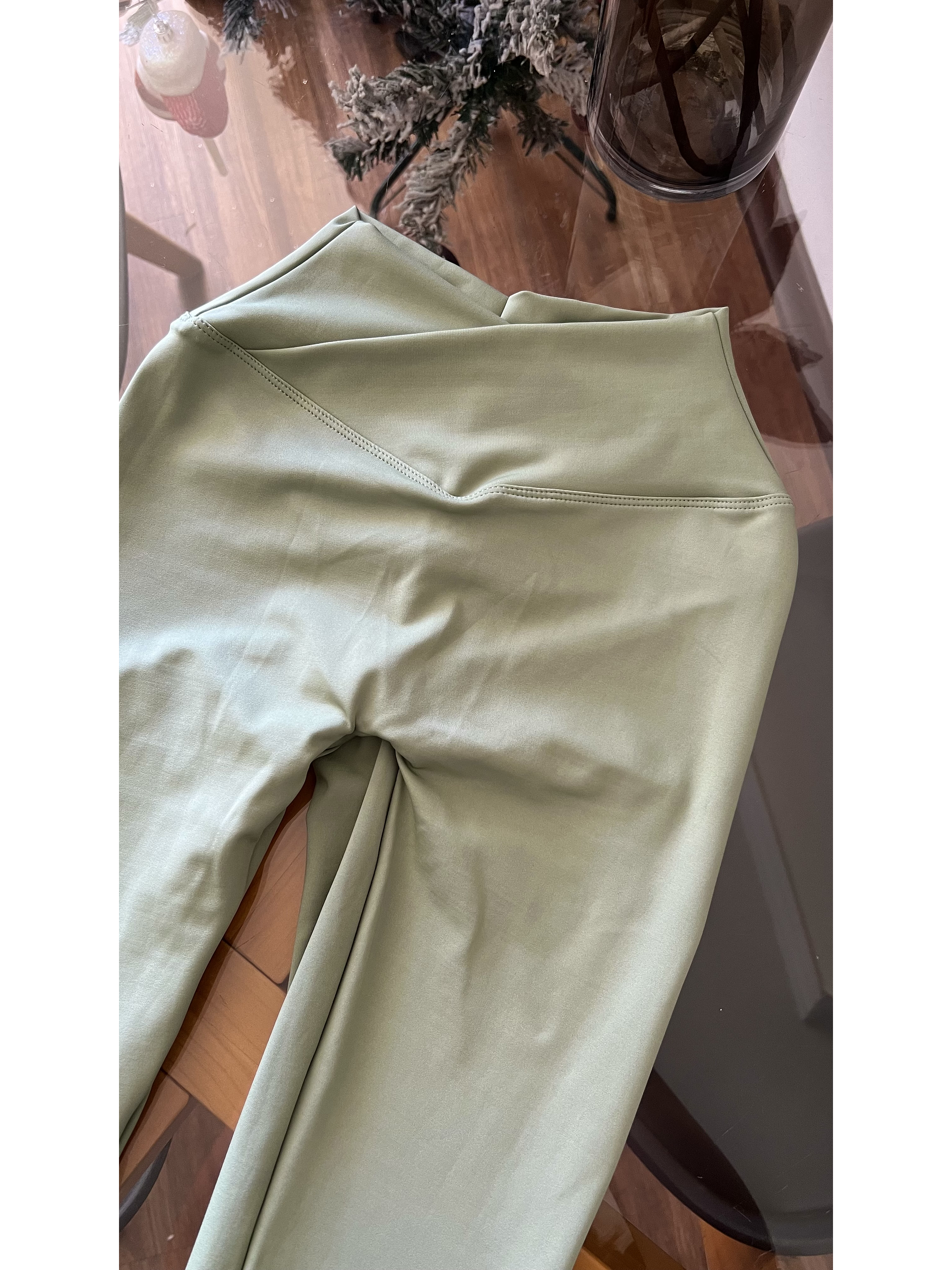 Calza push up sin costura delantera 6