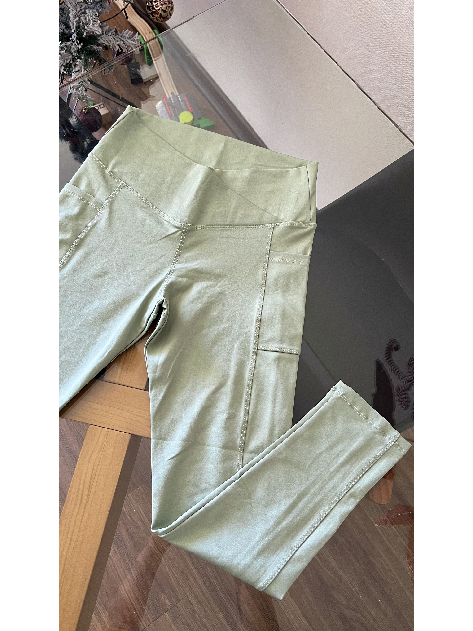 Calza pretina cruzada con bolsillos  6