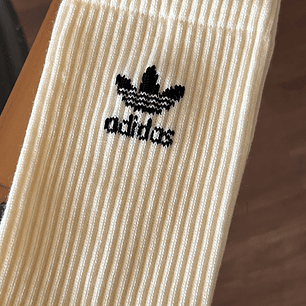 Calcetas adidas amarilla pastel 