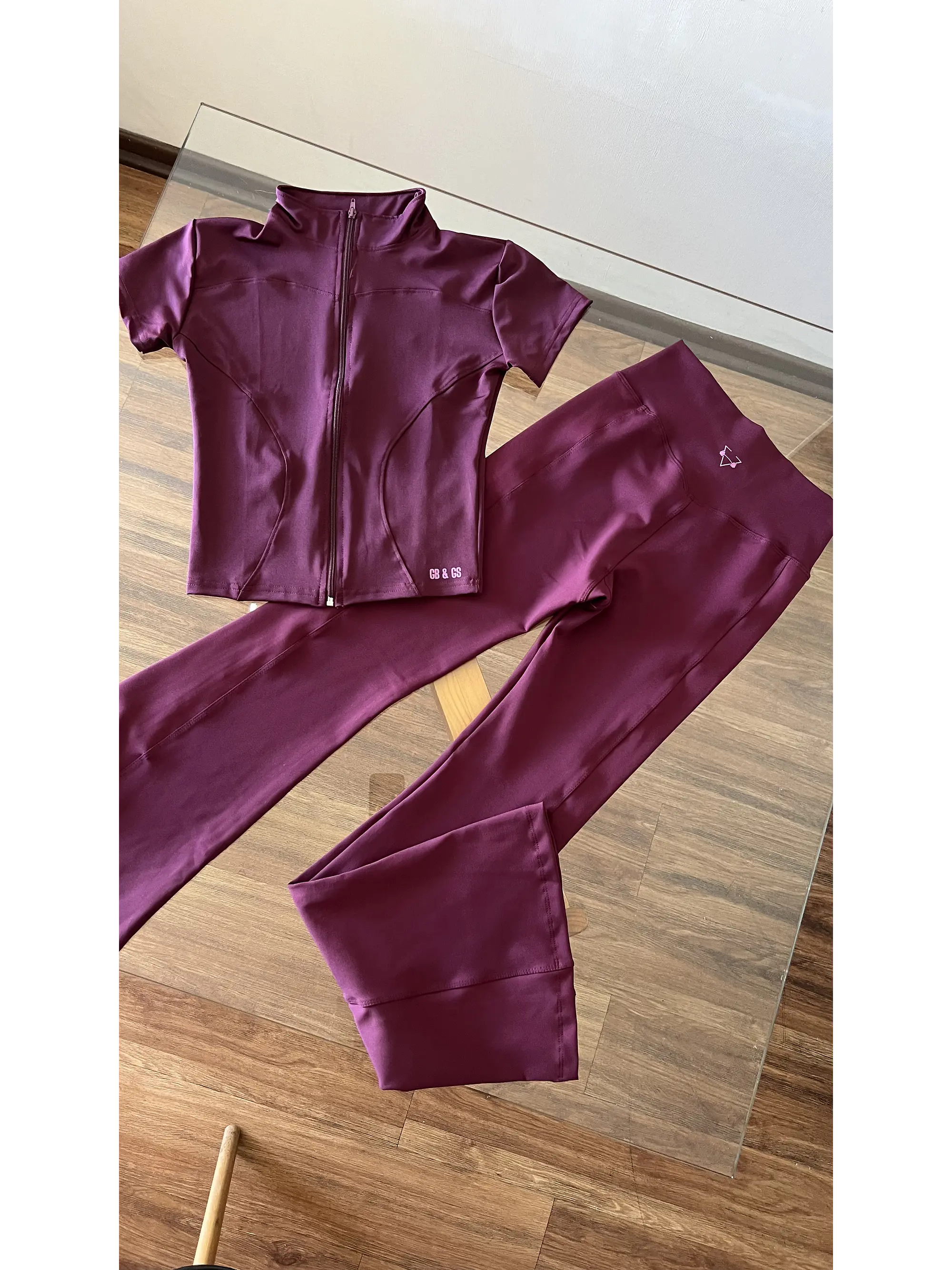 Calza flare pretina cruzada standard  18