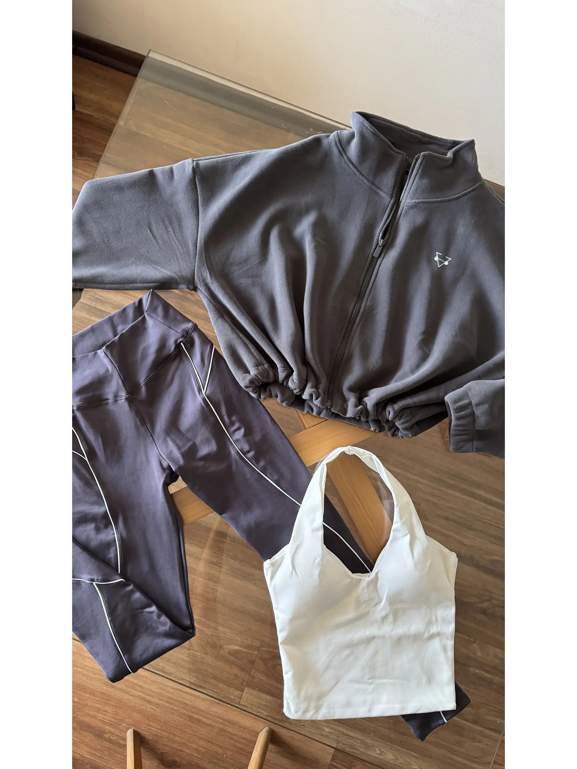 Crop top toto modelo pettit 3