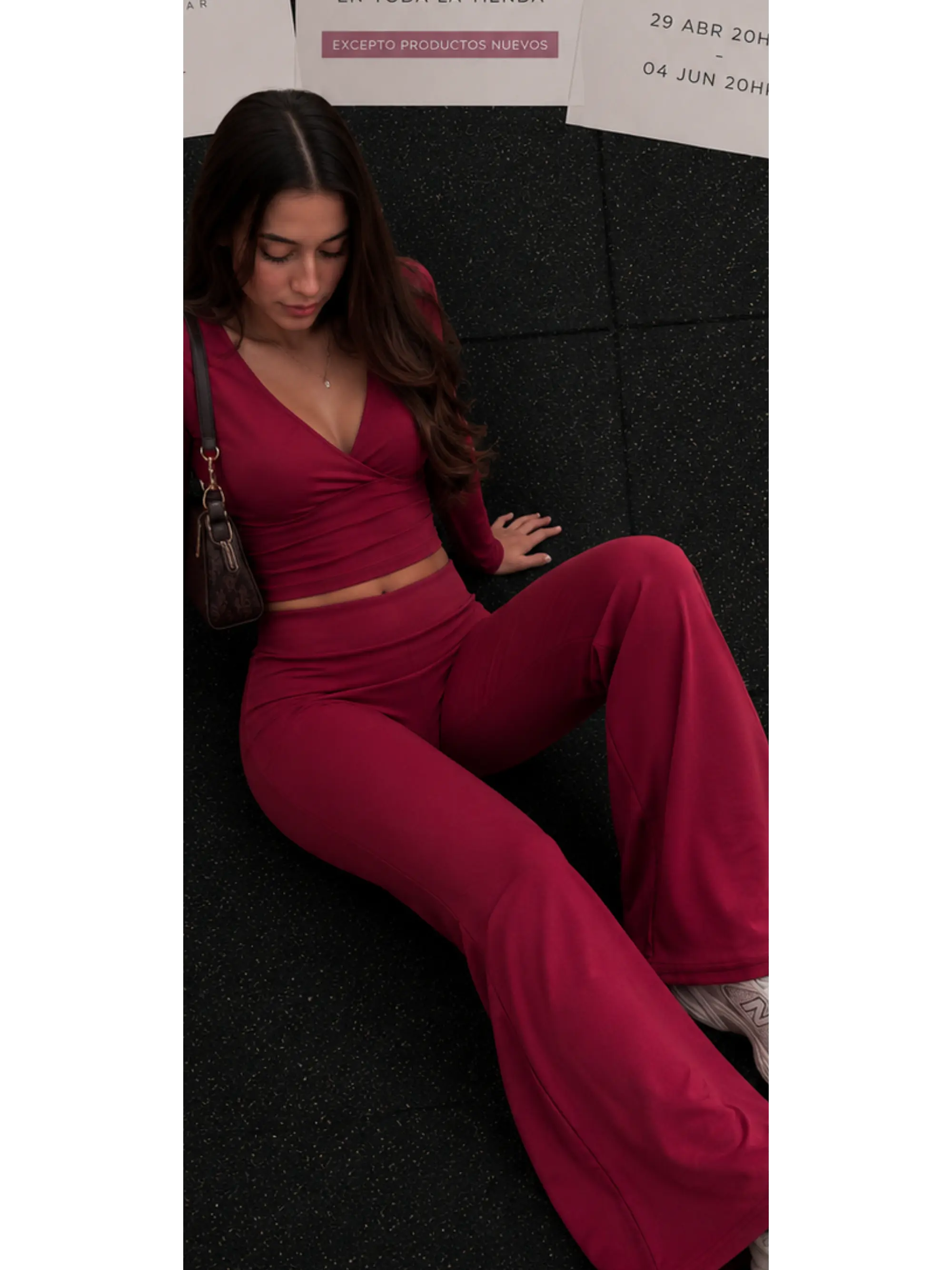 Set Pilates Studio  – Crop Top & calza Recta 1