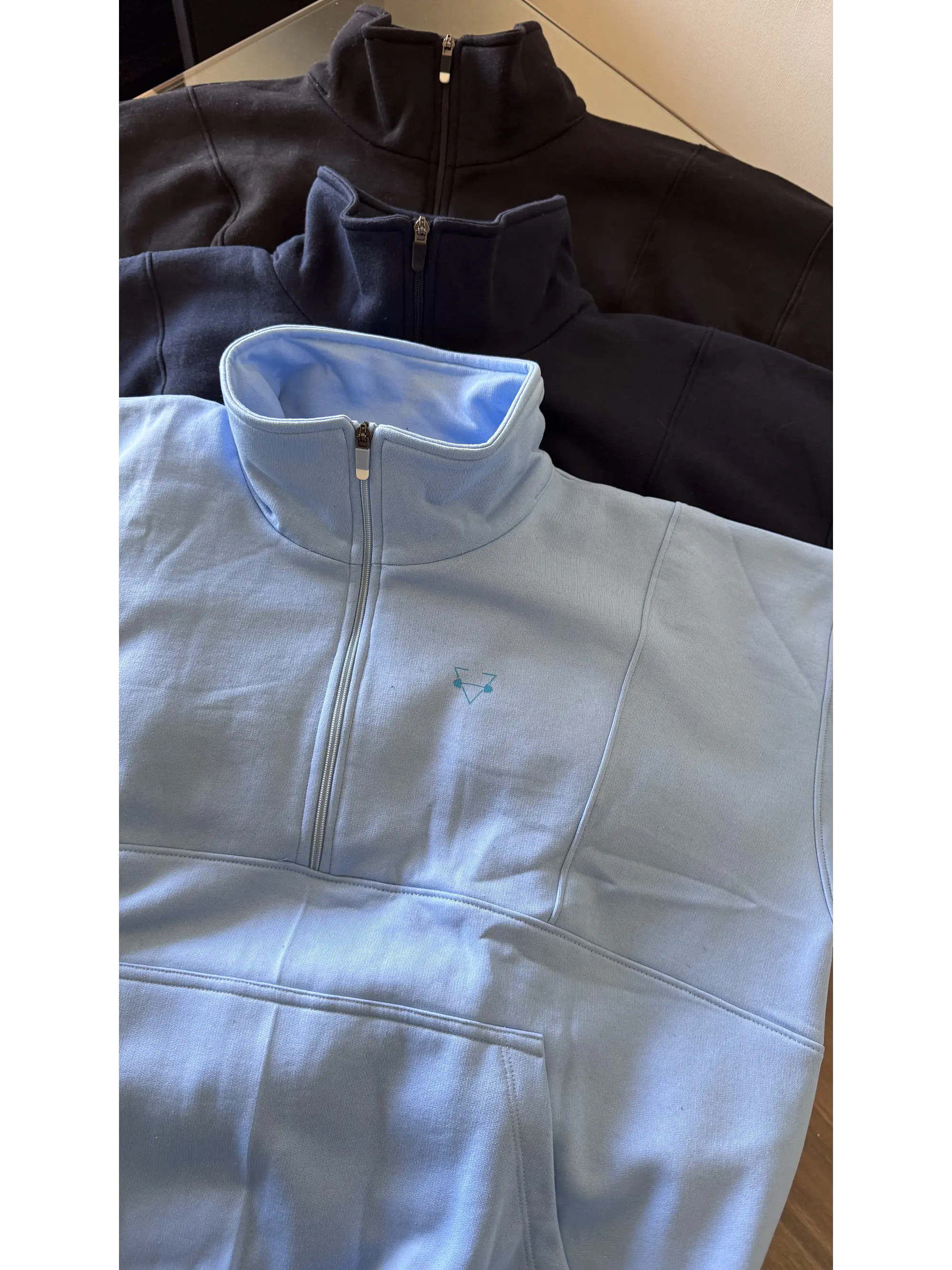 Poleron medio cierre y cuello tortuga oversized 14