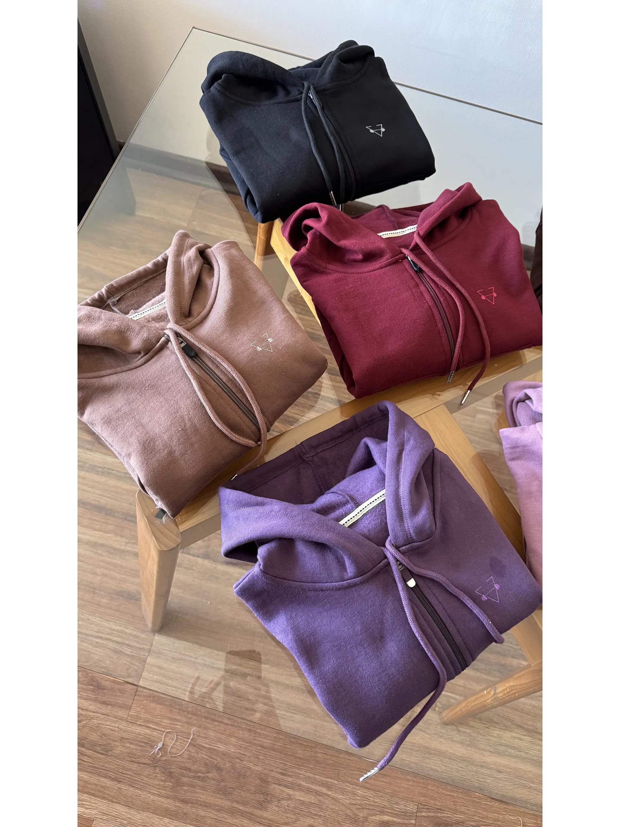 Hoodie Crop Boxy Fit con Cierre 7
