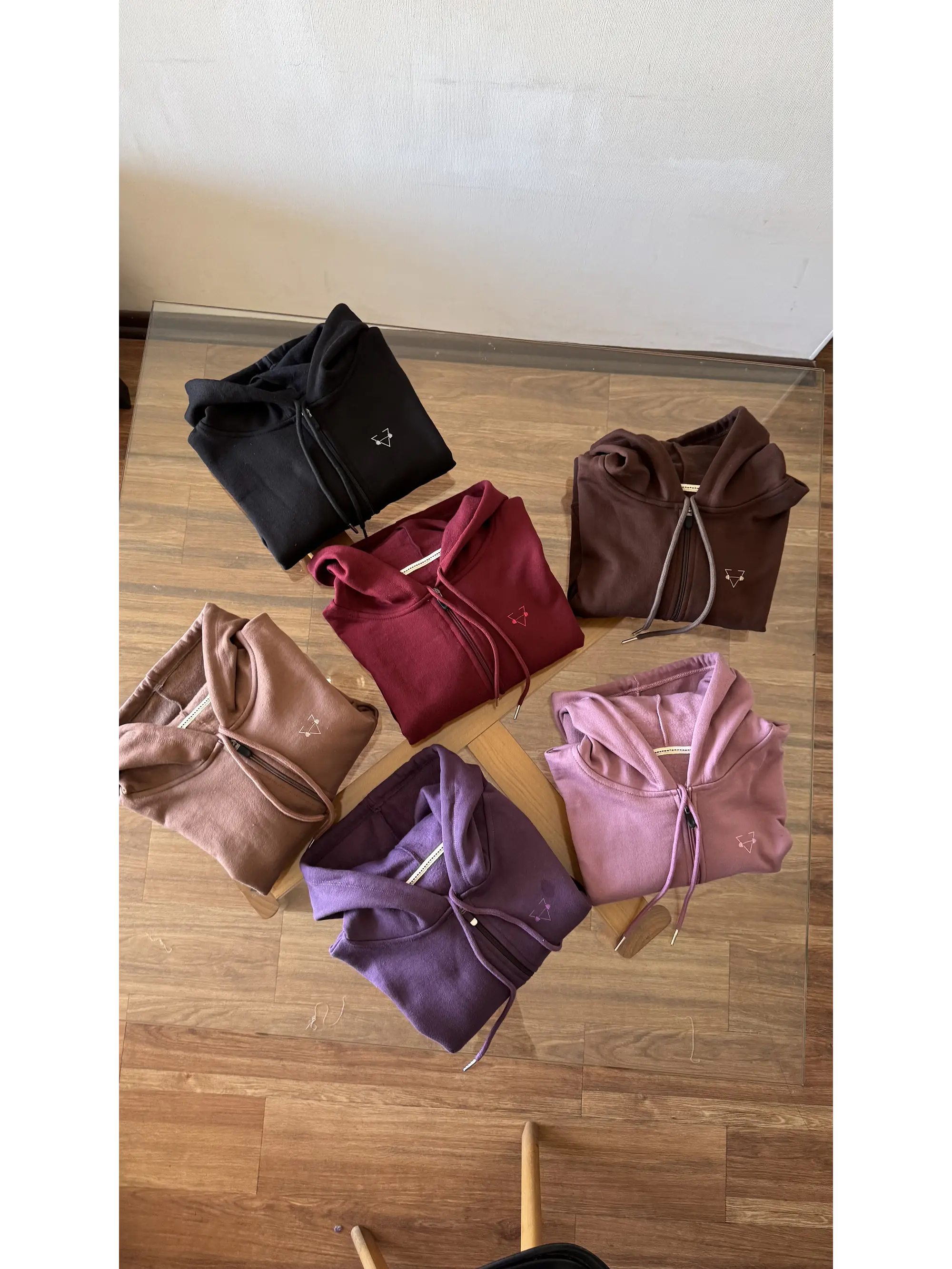 Hoodie Crop Boxy Fit con Cierre 8