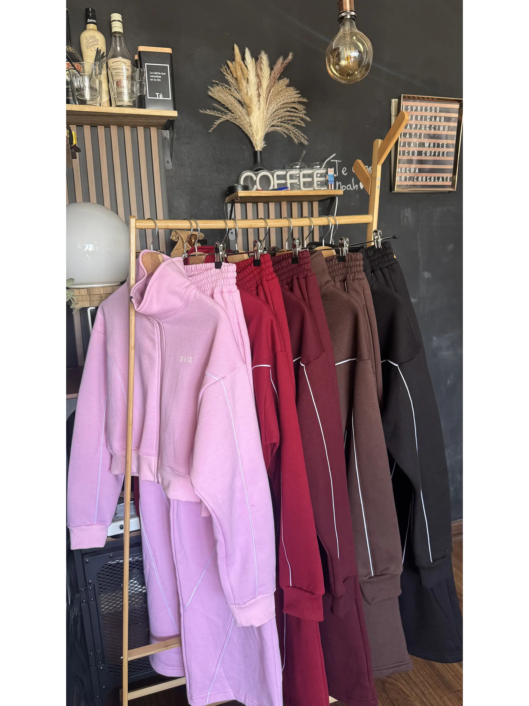 Urban Lines: Hoodie & Palazzo de Algodón Peruano 1