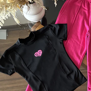 🖤 ¡EDICIÓN LIMITADA: POLERA DE COMPRESIÓN GYMSIS! 🖤