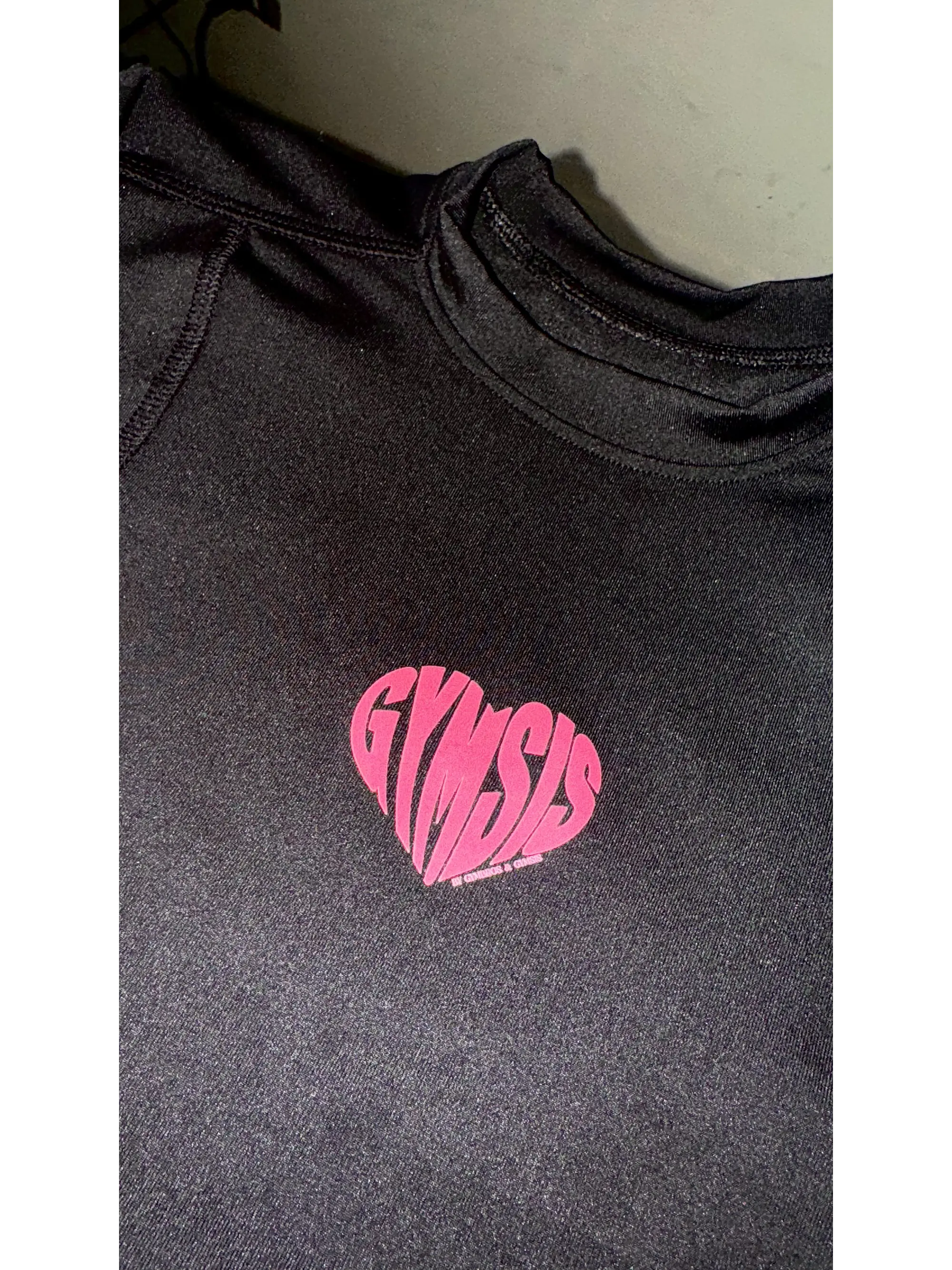 🖤 ¡EDICIÓN LIMITADA: POLERA DE COMPRESIÓN GYMSIS! 🖤 2