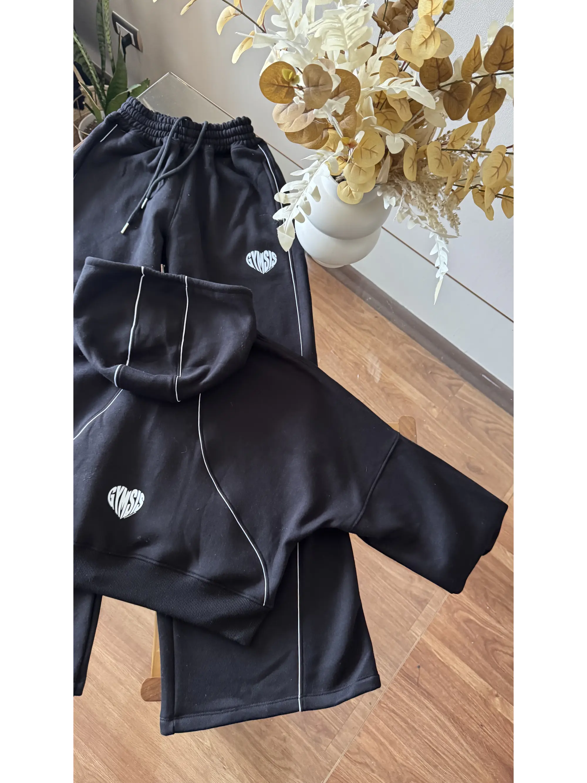 Urban Heart: Hoodie Drop Shoulder & Palazzo de Algodón Peruano. 2