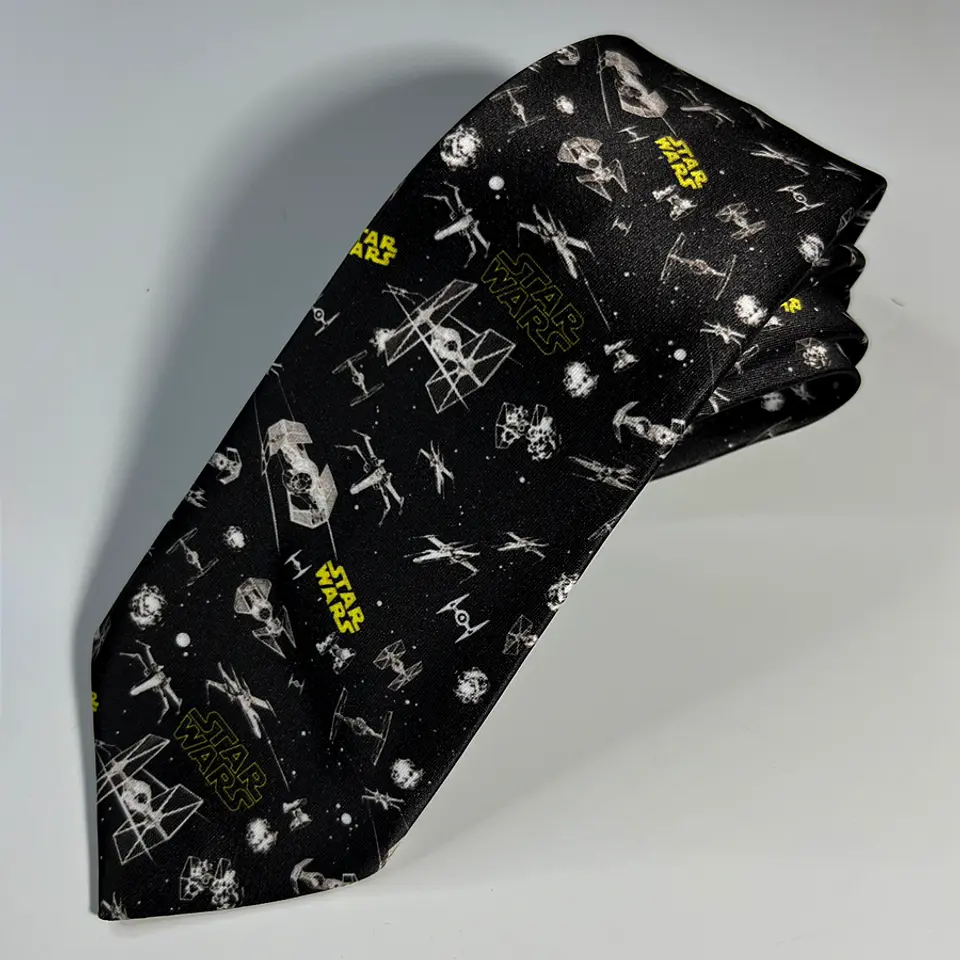 Corbata Naves 3