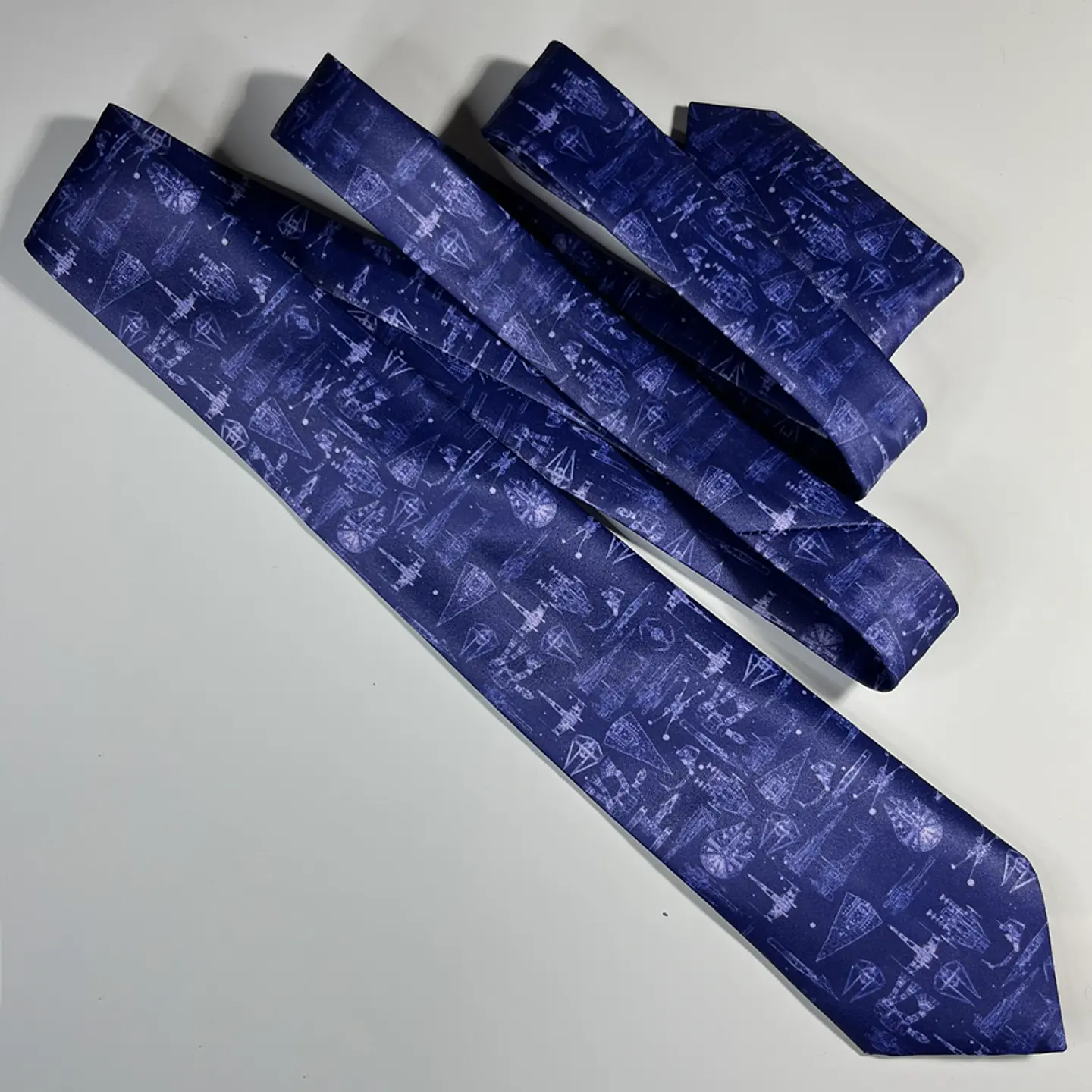 Corbata Planos Naves 3
