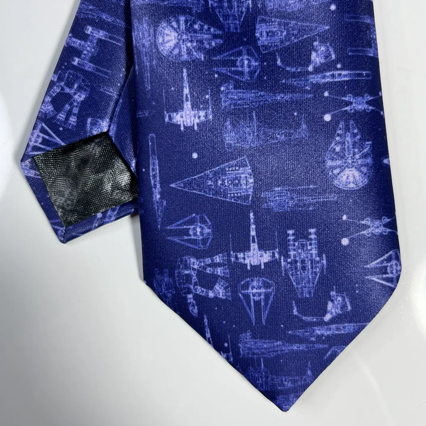 Corbata Planos Naves 4