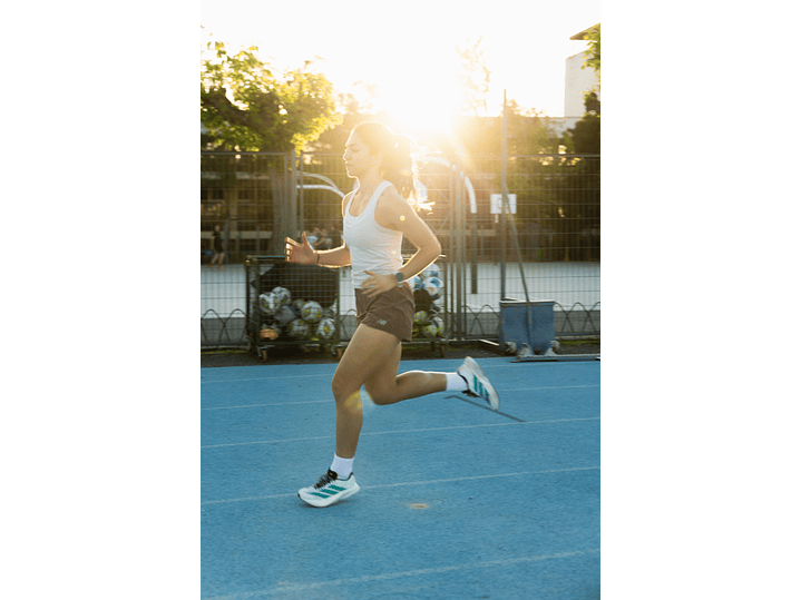 Performance blanco 3