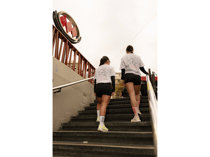 Maratown Santiago 2026 T- Shirt rosada  8