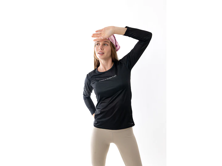 PRE ORDER - Polera running is the new habit negra  6