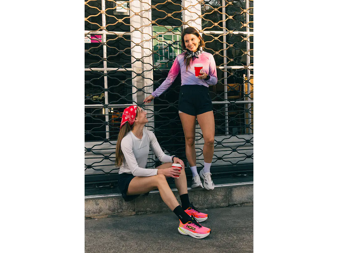 PRE ORDER - Polera running is the new habit rosada 10