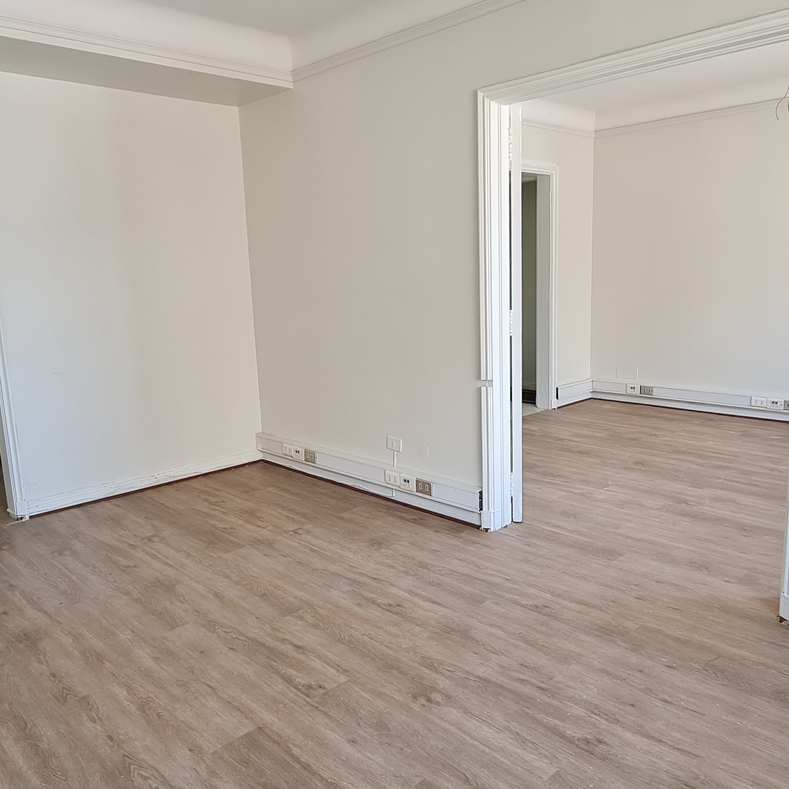 OFICINA BOMBERO OSSA 1010, PISO 10, SANTIAGO 3