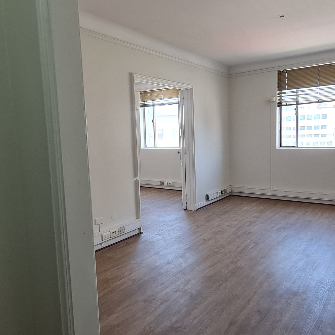 OFICINA BOMBERO OSSA 1010, PISO 10, SANTIAGO 4