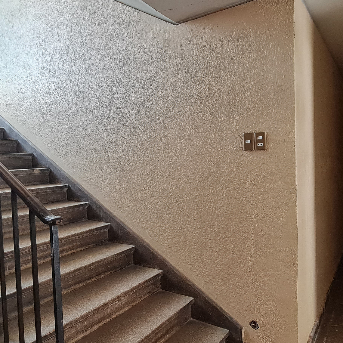 AV COLON 1217, INDEPENDENCIA 6