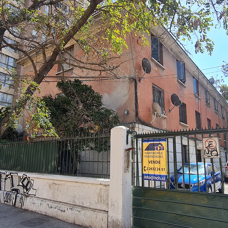 AV COLON 1217, INDEPENDENCIA 7