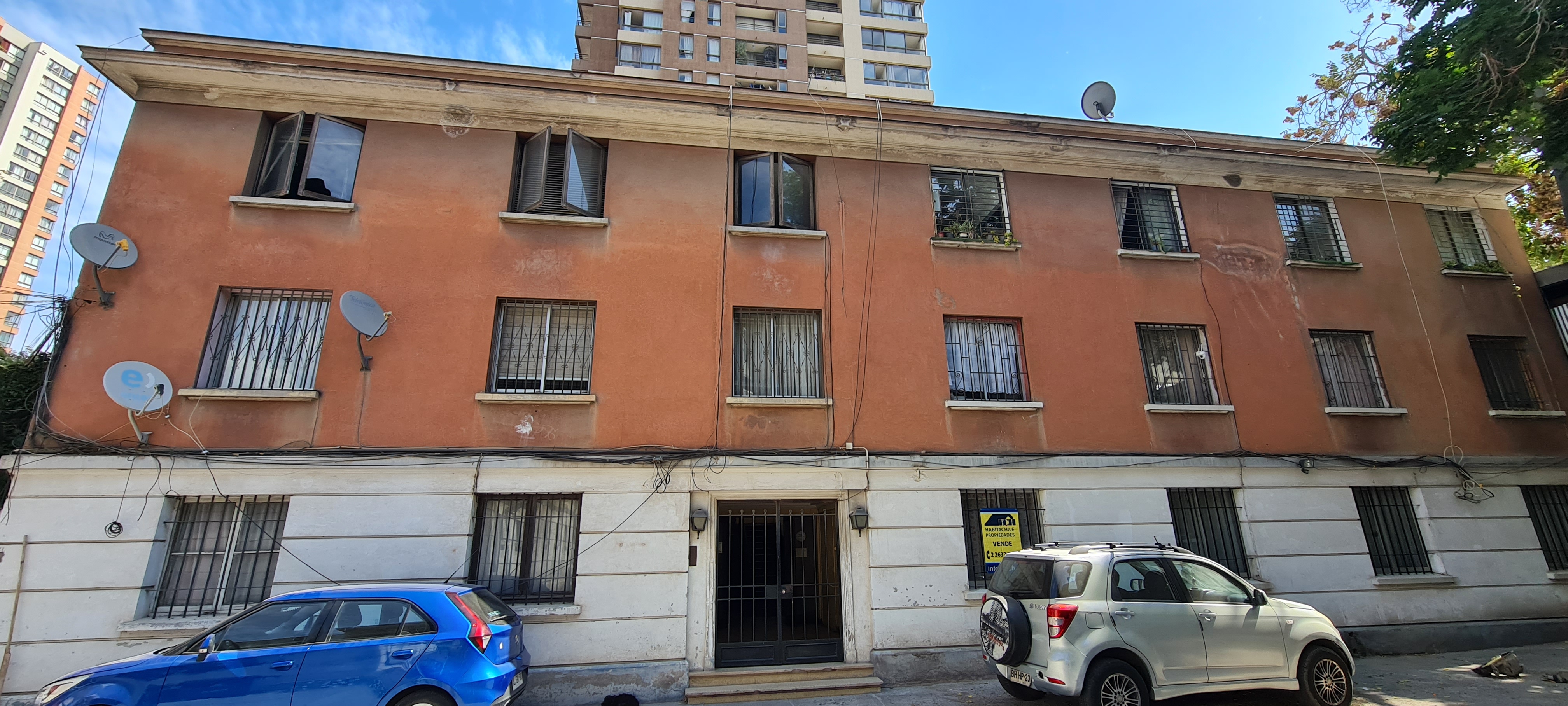 AV COLON 1217, INDEPENDENCIA