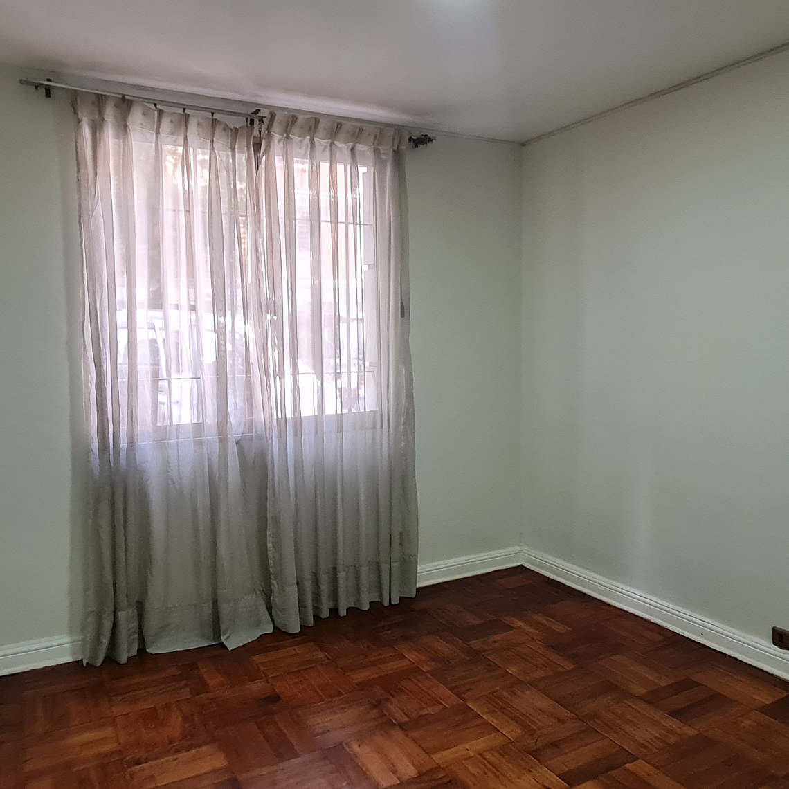 AV COLON 1217, INDEPENDENCIA 4