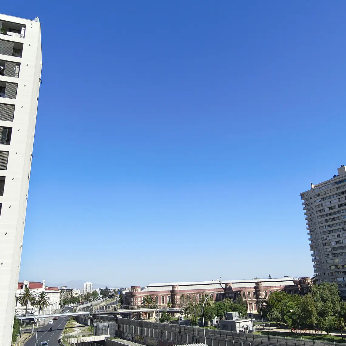 DIECIOCHO 715, ESTILO MARIPOSA 11