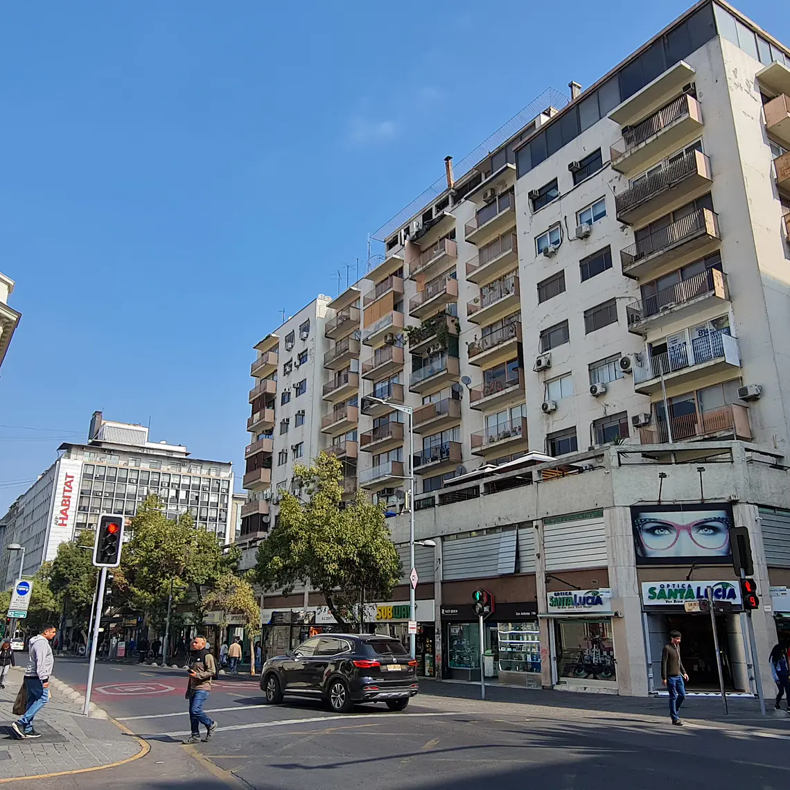 DEPARTAMENTO AGUSTINAS 814, PISO 6 1