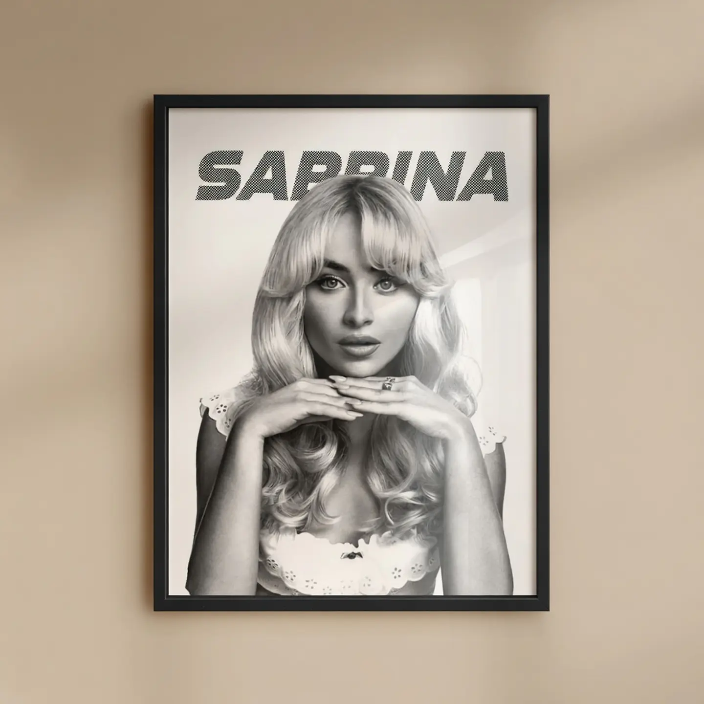 Sabrina Carpenter  2