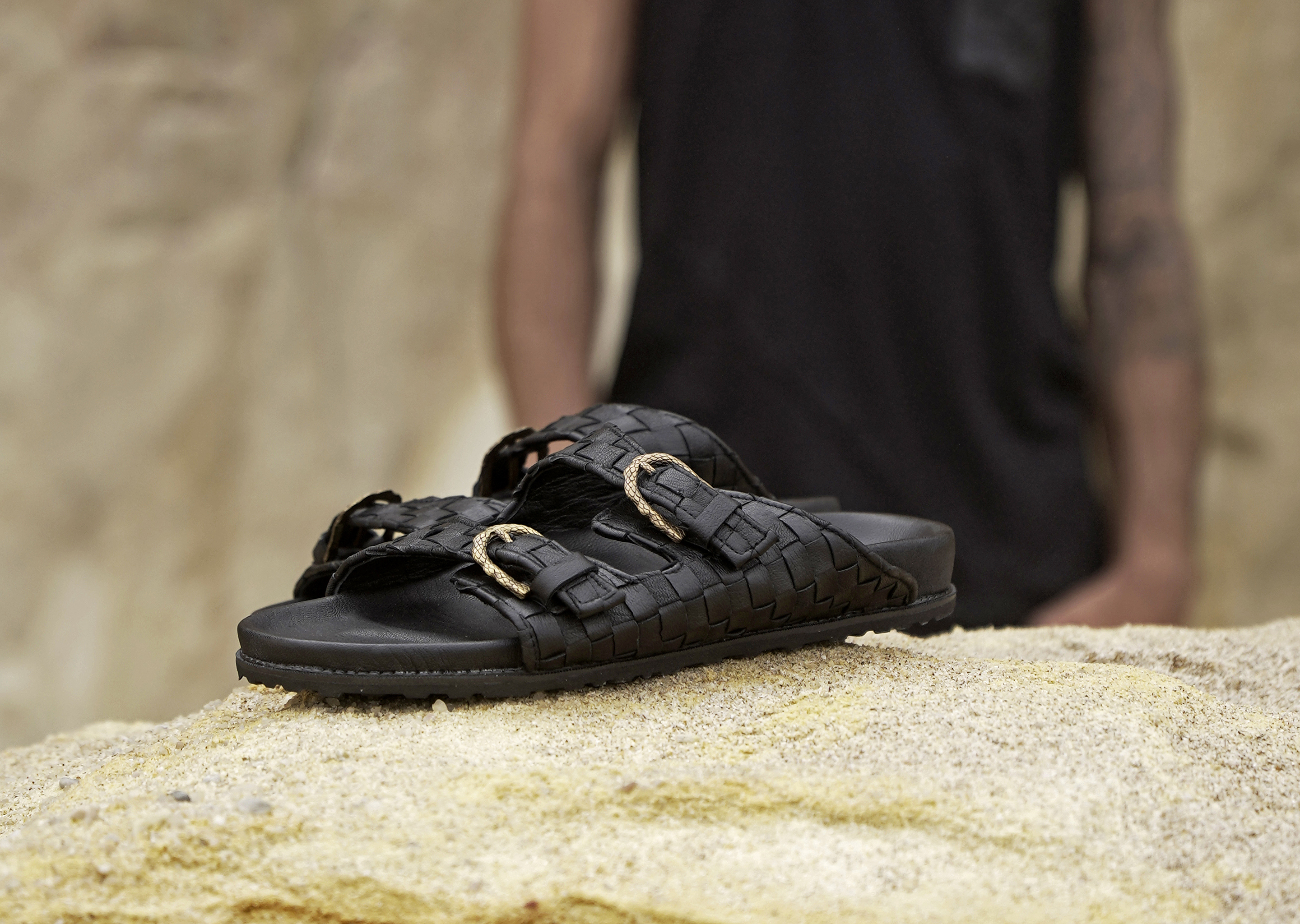 AMAL SANDALS black | brass 3