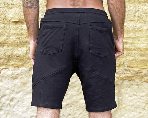 REY SHORTS black