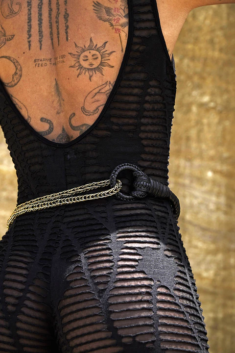 VARYA BELT camel | brass