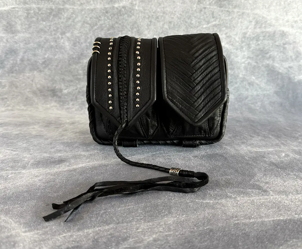 NERVA BAG black | silver 1