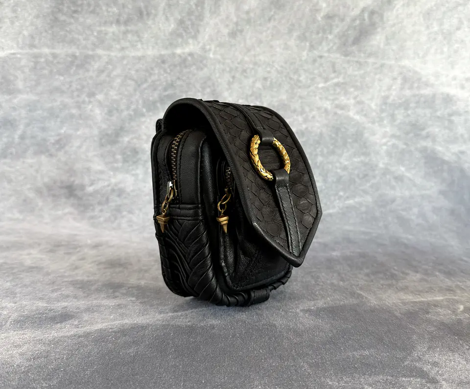 NERVA MINI BAG black | brass 2